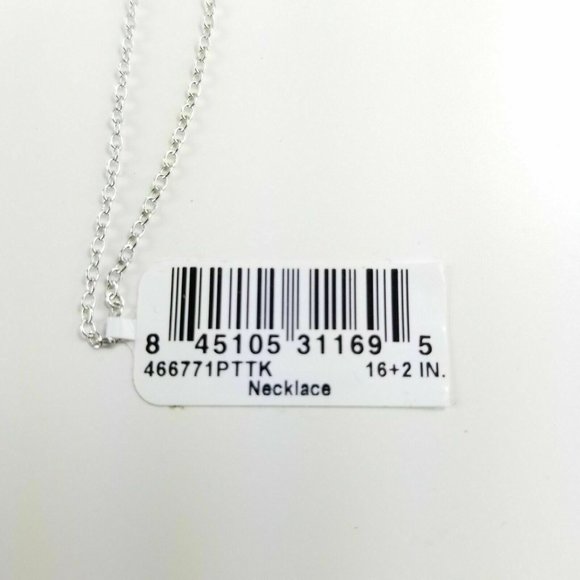 NWT NIB Close At Heart Two Tone Moon and Heart Sterling Silver Necklace - Picture 5 of 5